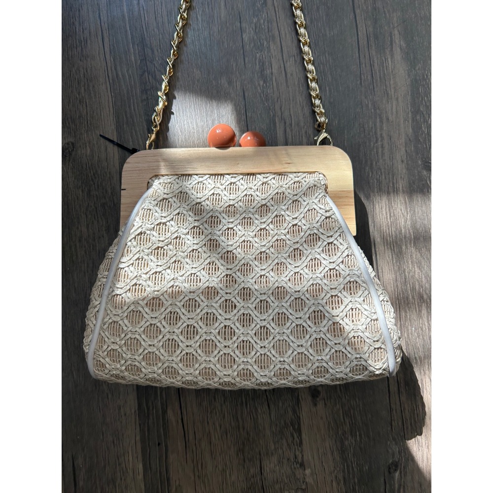 Woven Lace Wood Frame Clutch Crossbody Bag Cream Gold Chain Strap Beachy Boho - Picture 3 of 6